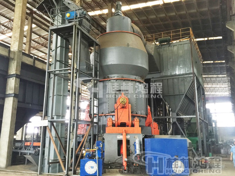 年產(chǎn)30萬(wàn)噸HLM2900水泥立磨多少錢一臺(tái)？