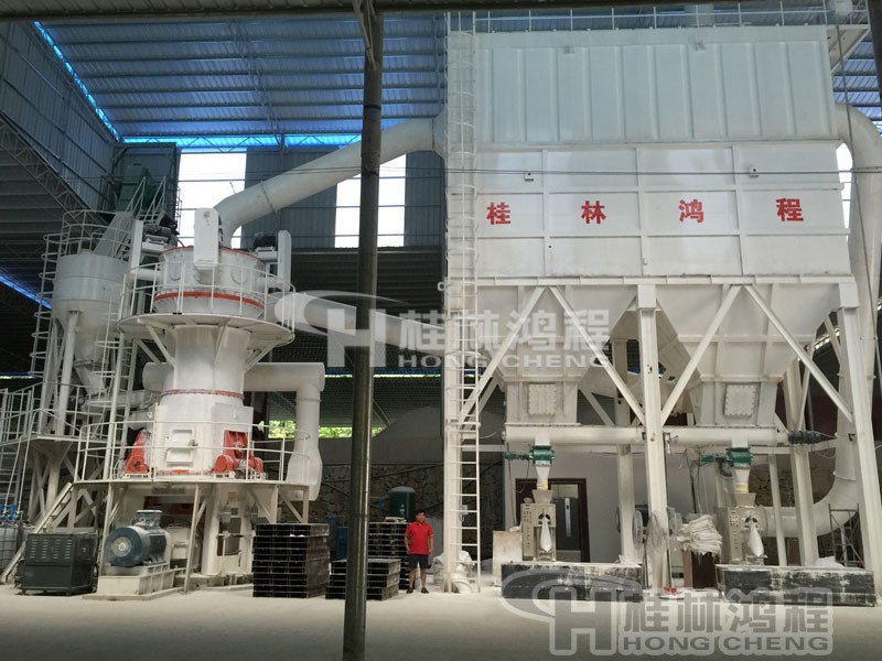 桂林鴻程HLMX1100超細立磨礦石超細粉磨機 桂林鴻程HLMX1100超細立磨礦石超細粉磨機