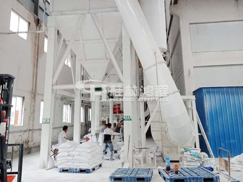 HLMX生石膏粉磨機(jī)超細(xì)立磨 HLMX生石膏粉磨機(jī)超細(xì)立磨