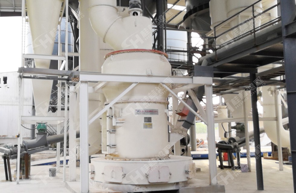 200目電廠石灰石粉磨設(shè)備安徽HC1500擺式雷蒙磨粉機(jī)生產(chǎn)線正式投產(chǎn) 200目電廠石灰石粉磨設(shè)備安徽廣德縣HC1500擺式雷蒙磨粉機(jī)生產(chǎn)線正式投產(chǎn)