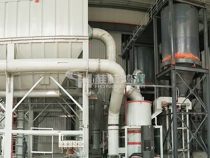 明礬石超細磨粉機HCH環(huán)輥磨 明礬石超細磨粉機HCH環(huán)輥磨